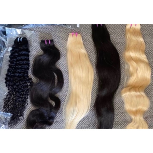 Meet your Posher, Myriad Bundles - Picture 10 of 13